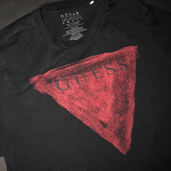 Women’s Small Vintage Guess Tee Shirt - Picture 2 of 5